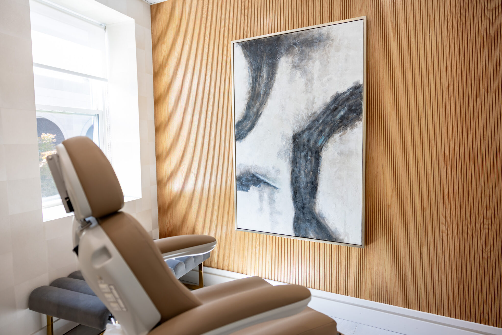 treatment room for mens facial